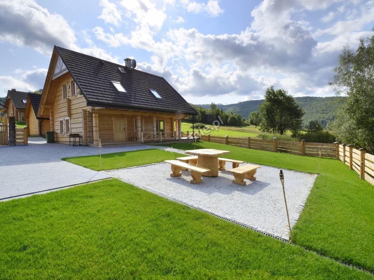 Domki Zawoja Z Jacuzzi Bagian luar foto