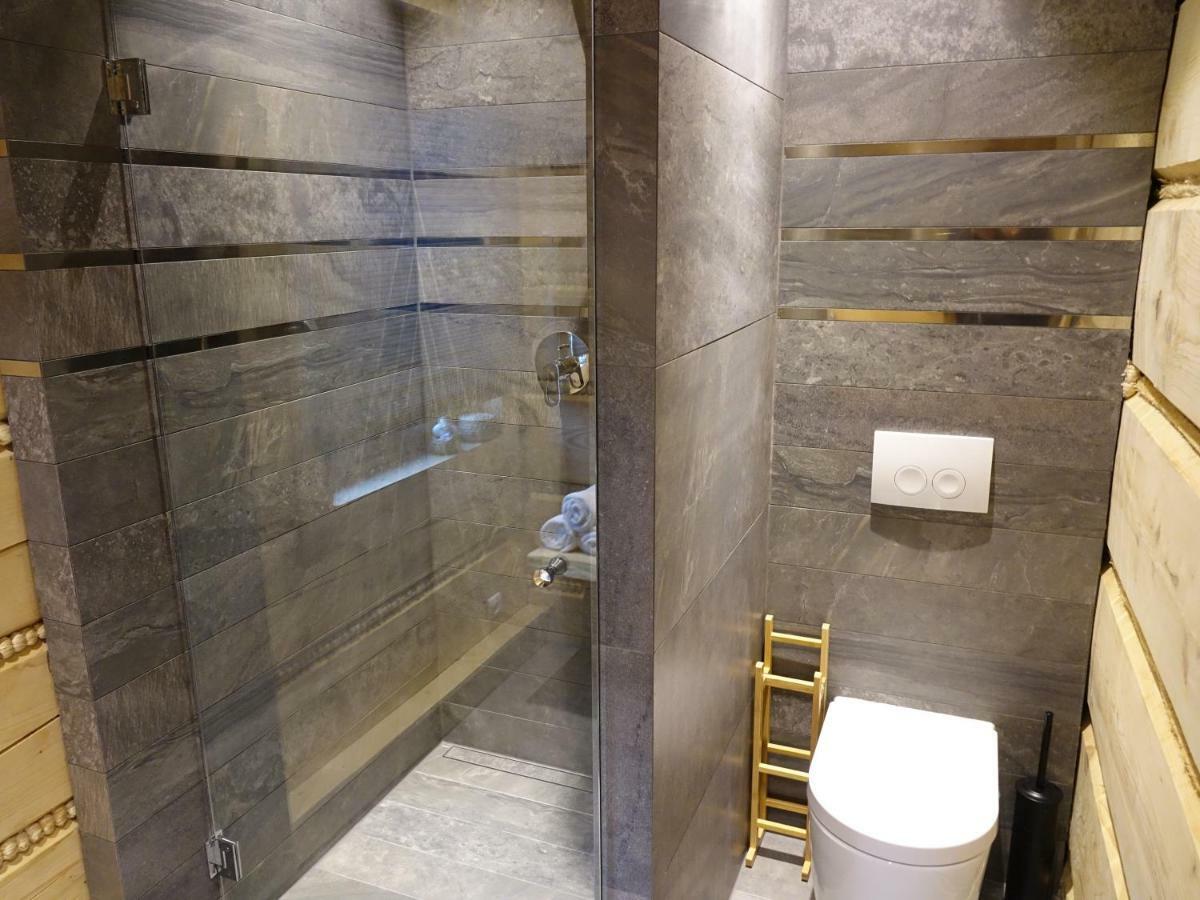 Domki Zawoja Z Jacuzzi Bagian luar foto